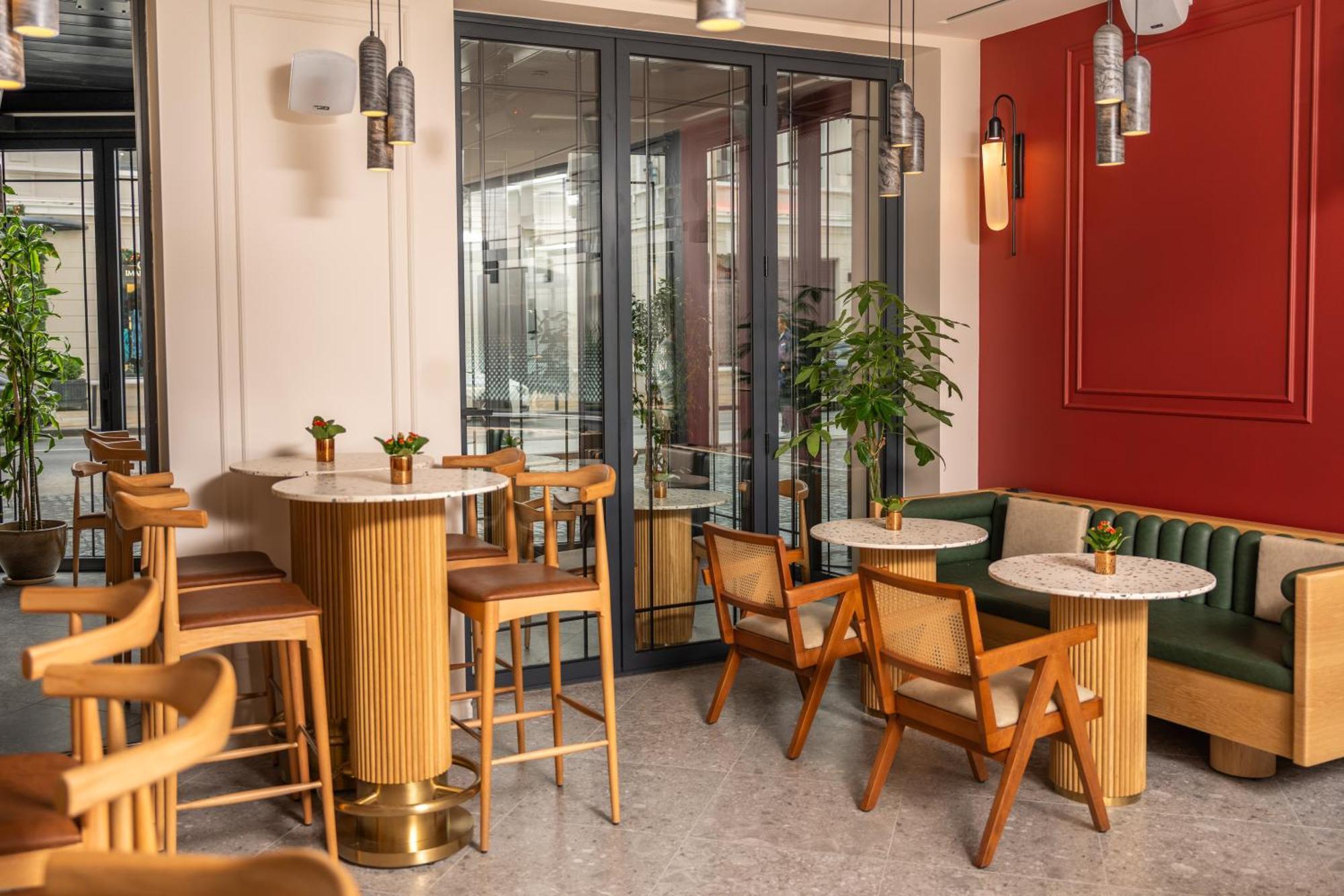 Novotel Istanbul Bosphorus Hotel Εξωτερικό φωτογραφία The interior of the restaurant